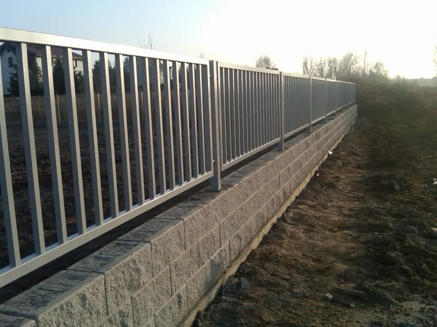 Ogrodzenie palisadowe 03 — ogrodzenia palisadowe, zdjęcie 3 z 5