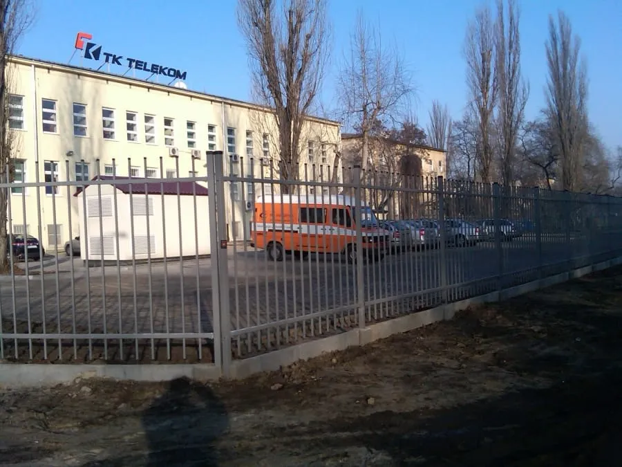 Ogrodzenie palisadowe 07 — ogrodzenia palisadowe, zdjęcie 2 z 3