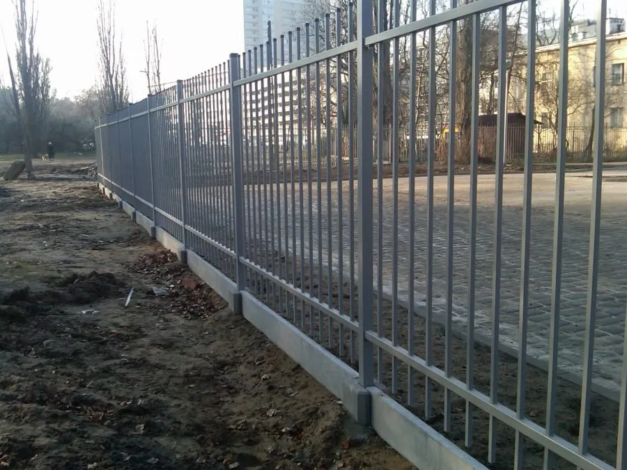 Ogrodzenie palisadowe 07 — ogrodzenia palisadowe, zdjęcie 3 z 3