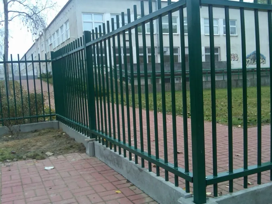 Ogrodzenie palisadowe 08 — ogrodzenia palisadowe, zdjęcie 3 z 3