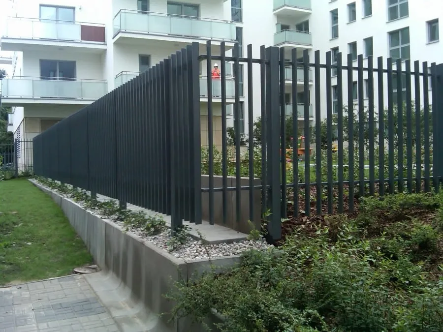 Ogrodzenie palisadowe 11 — ogrodzenia palisadowe, zdjęcie 1 z 6
