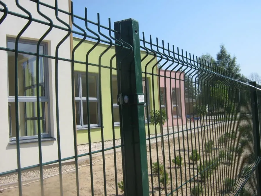 Realizacja ogrodzenia panelowego