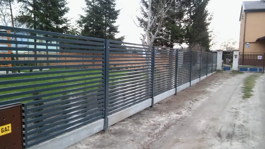 Ogrodzenie poziome 04 — ogrodzenia poziome, zdjęcie 2 z 5