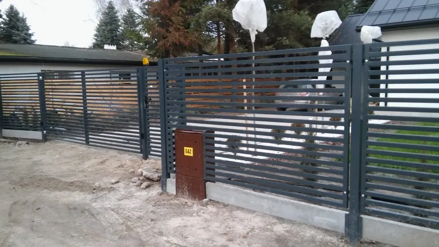 Ogrodzenie poziome 04 — ogrodzenia poziome, zdjęcie 3 z 5