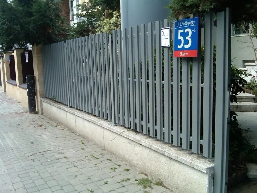 Ogrodzenie sztachetowe 02 — ogrodzenia sztachetowe, zdjęcie 3 z 6